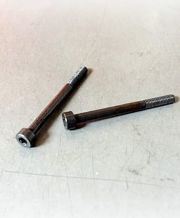 Custom Torx Socket Cap Screws – 4037 Alloy Steel Heat Treated Material