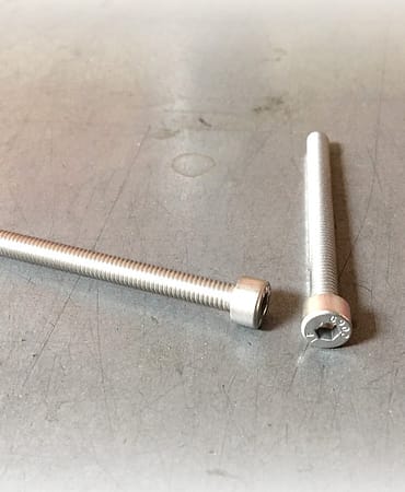 Custom Aerospace Socket Screws – NA0069A040046